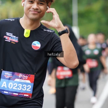 Runner Photo 3946003
