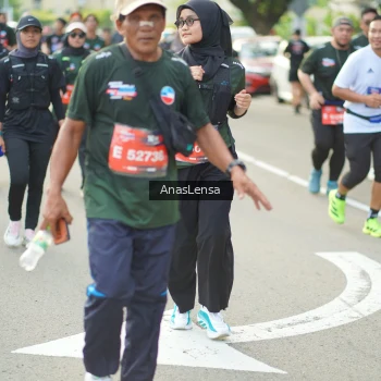 Runner Photo 3946019