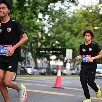 Runner Photo 3946027