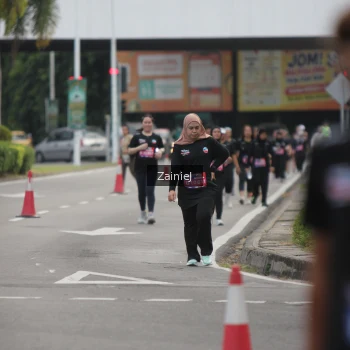 Runner Photo 3946030