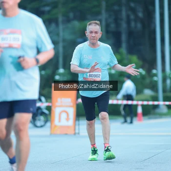 Runner Photo 3946032