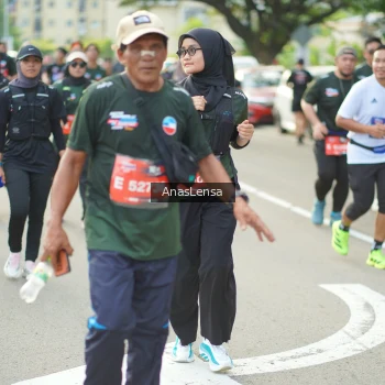 Runner Photo 3946037