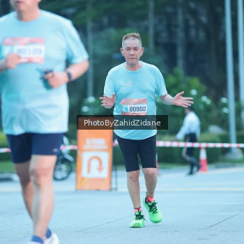 Runner Photo 3946043