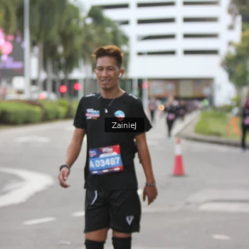 Runner Photo 3946069