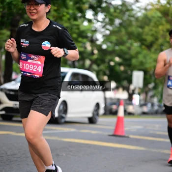 Runner Photo 3946079