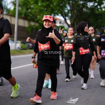 Runner Photo 3946100
