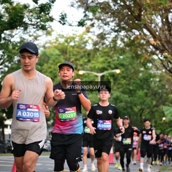 Runner Photo 3946125