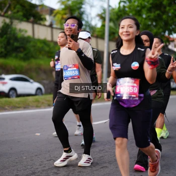 Runner Photo 3946133
