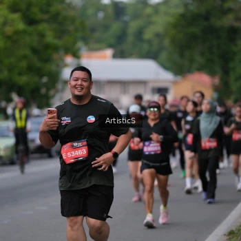 Runner Photo 3946136
