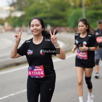 Runner Photo 3946219