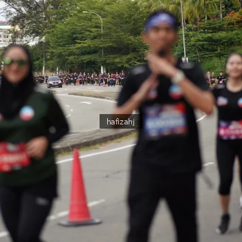 Runner Photo 3946221