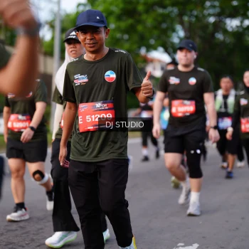 Runner Photo 3946236