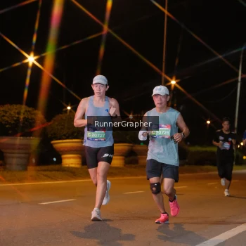 Runner Photo 3946242