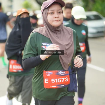 Runner Photo 3946308