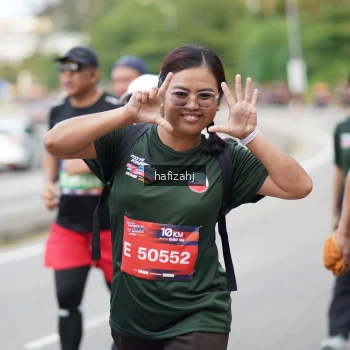 Runner Photo 3946314
