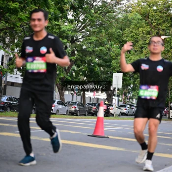 Runner Photo 3946335