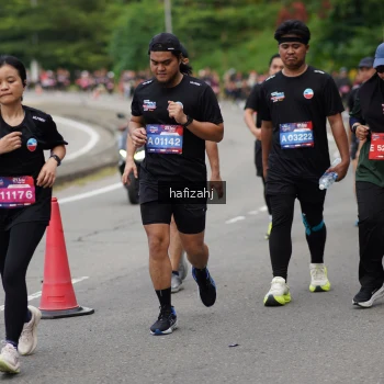 Runner Photo 3946341