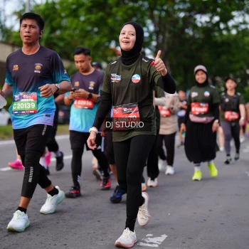Runner Photo 3946344