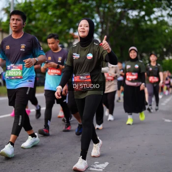 Runner Photo 3946346