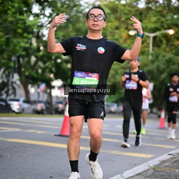 Runner Photo 3946357