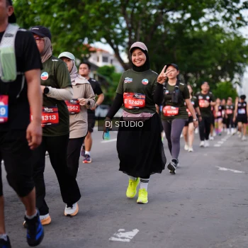 Runner Photo 3946377