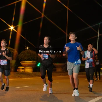 Runner Photo 3946391