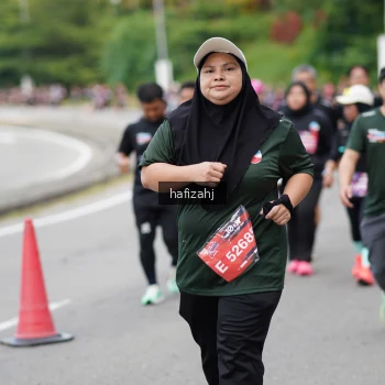 Runner Photo 3946392