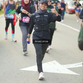 Runner Photo 3946424