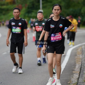 Runner Photo 3946460