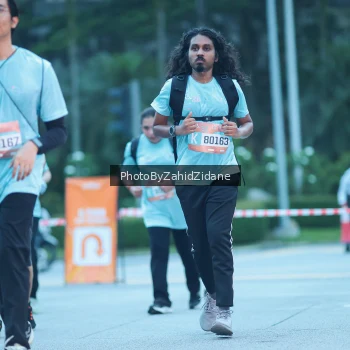 Runner Photo 3946471