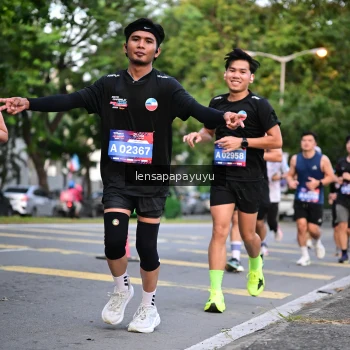 Runner Photo 3946476