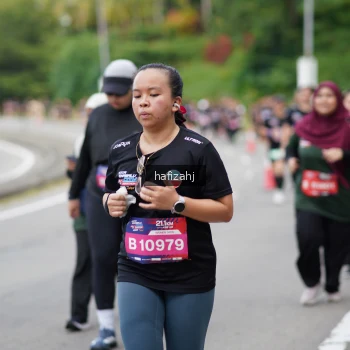 Runner Photo 3946487
