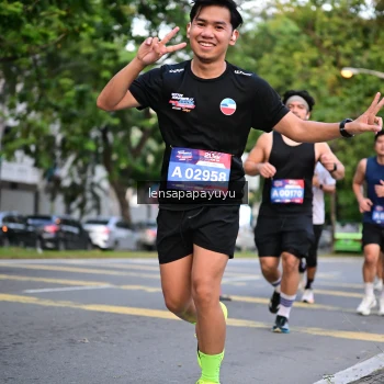 Runner Photo 3946498