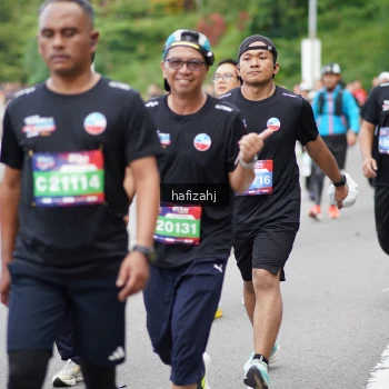 Runner Photo 3946524