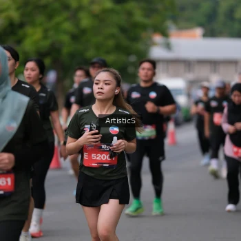 Runner Photo 3946540