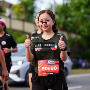 Runner Photo 3946545