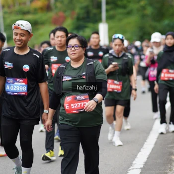 Runner Photo 3946555