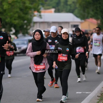 Runner Photo 3946561