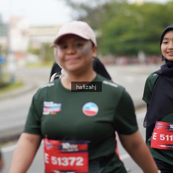 Runner Photo 3946574