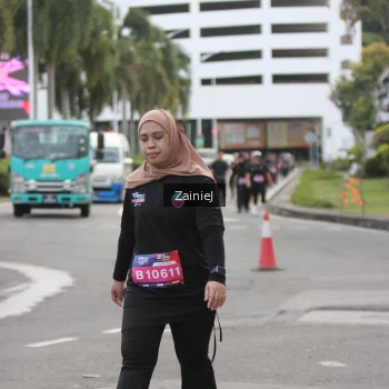 Runner Photo 3946584