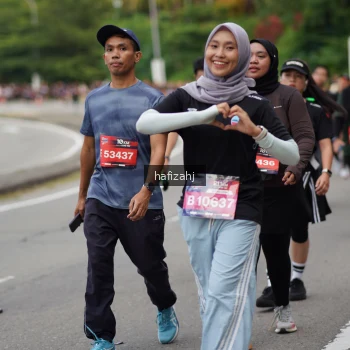 Runner Photo 3946589