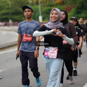 Runner Photo 3946594