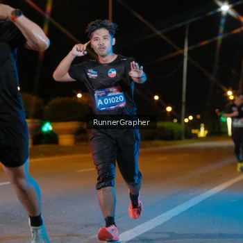 Runner Photo 3946601