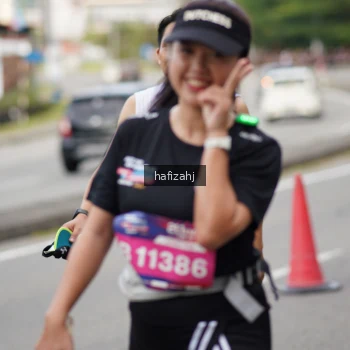 Runner Photo 3946611