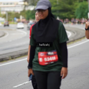 Runner Photo 3946618