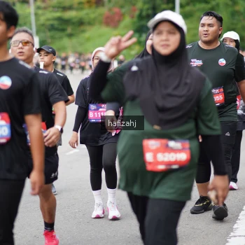 Runner Photo 3946643