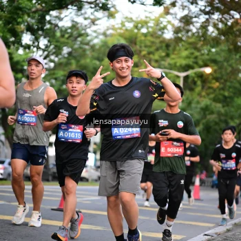 Runner Photo 3946652