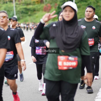 Runner Photo 3946653