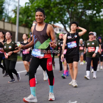Runner Photo 3946692