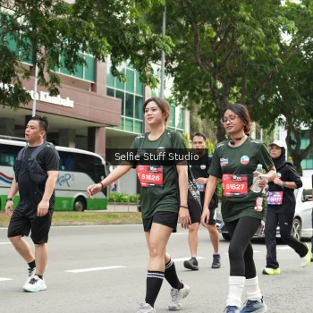 Runner Photo 3946695